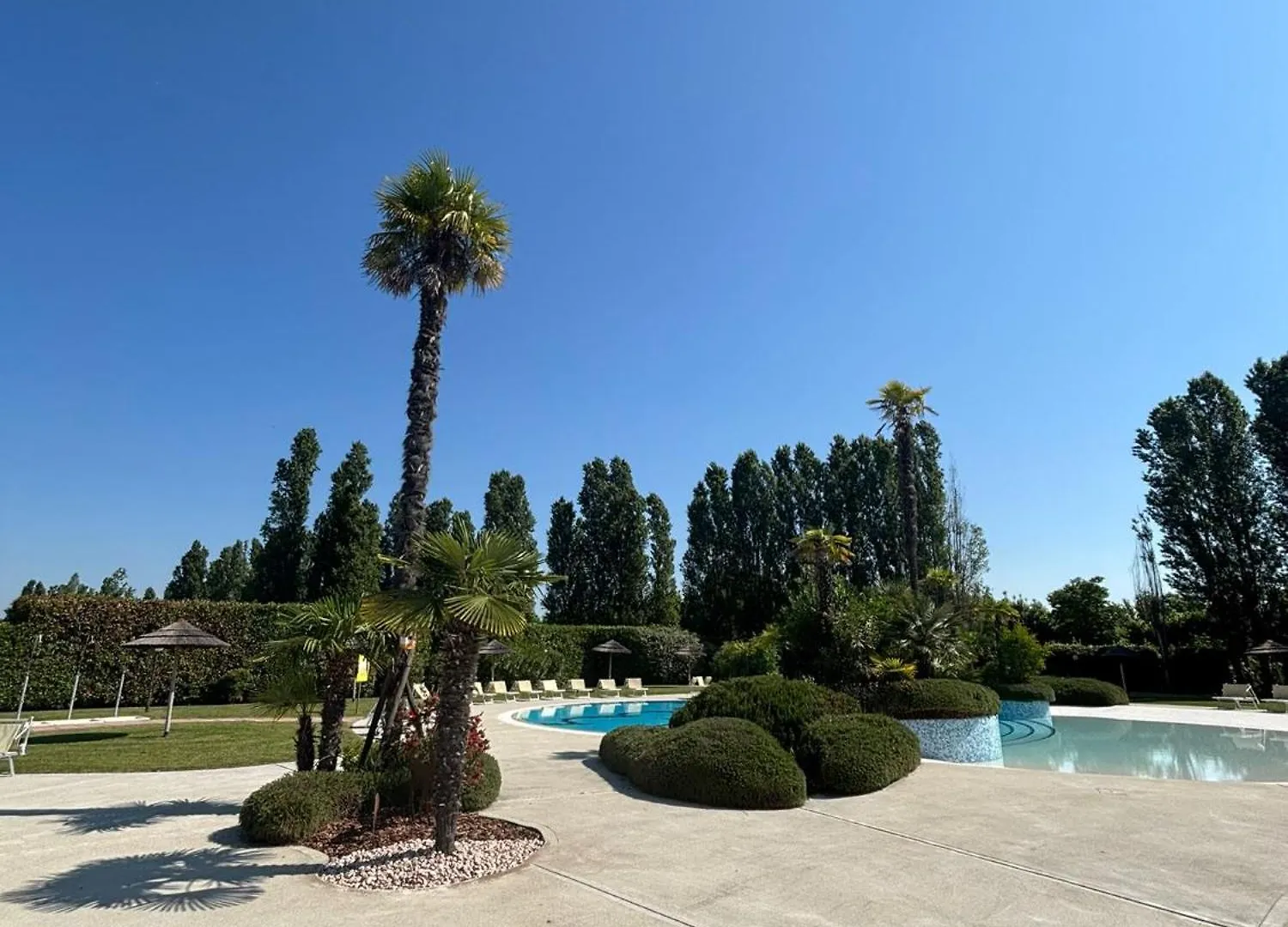 Apartment In Residence With Pool - Jesolo Top Next To Golf Club 0*, Lido di Jesolo Italia