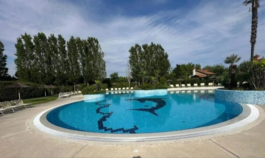 Apartment In Residence With Pool - Jesolo Top Next To Golf Club Italie